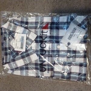 UNTUCKit Women's Blue and White Sorbo Gingham Button-Down Shirt Size 8 NWT
